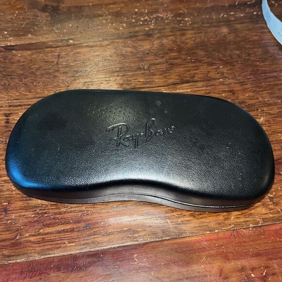 Ray-Ban Rayban Sunglasses eyeglass clamshell unisex case black 7” x 2 1/2” - Picture 1 of 3